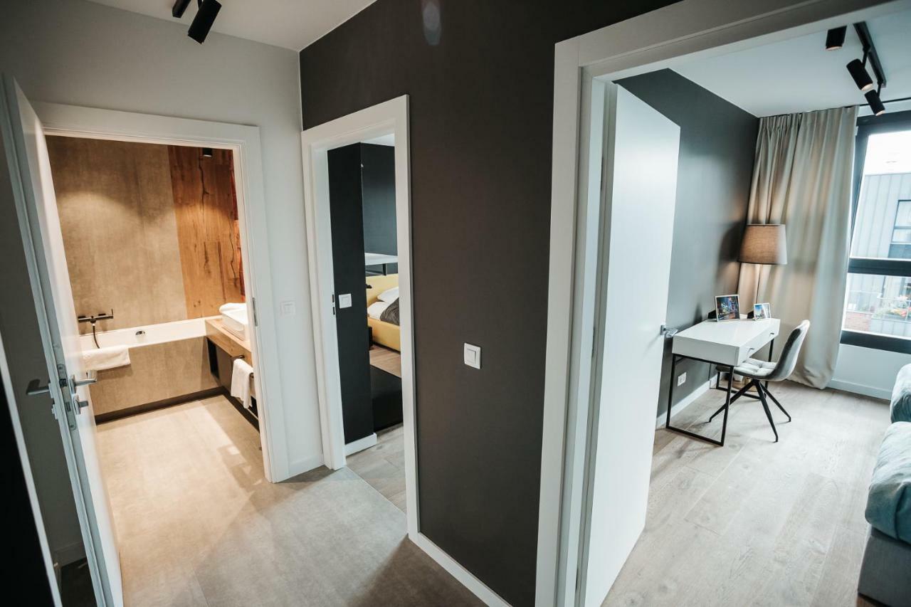 Diamond - Luxurious Apartment - A/C คราคูฟ ภายนอก รูปภาพ